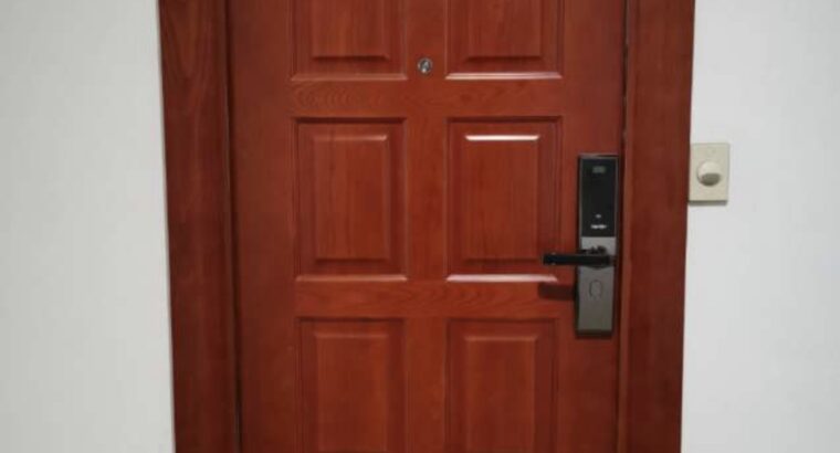 ประตูรักษาความปลอดภัย SCORPION และระบบล็อคสแกนลายนิ้วมือแบบดิจิทัล