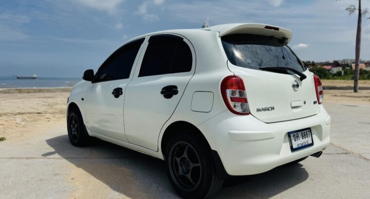 Nissan March,2012