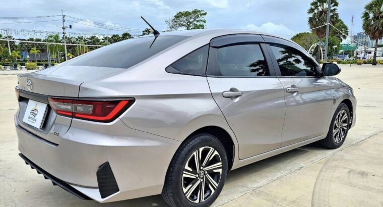 TOYOTA “YARIS ATIV” 2023