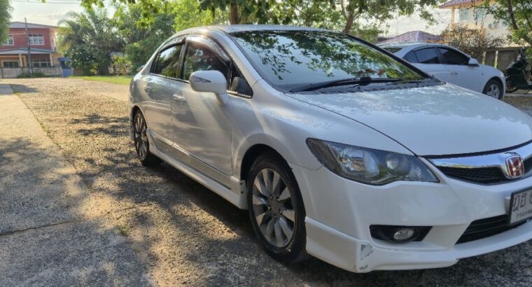 Honda Civic 1.8AT 2010