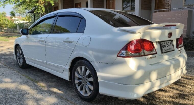 Honda Civic 1.8AT 2010