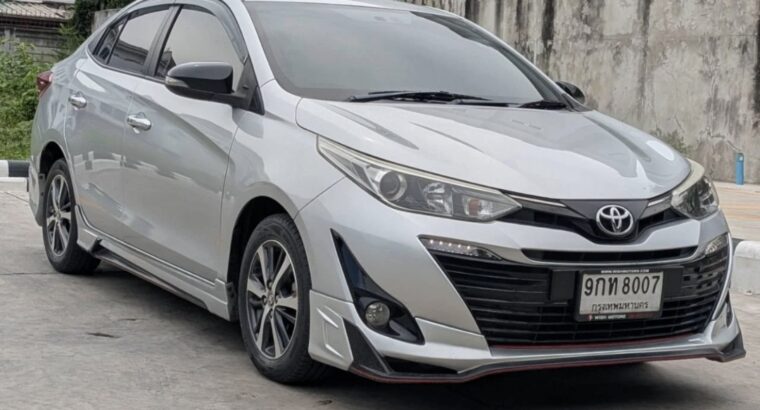 Toyota yaris ativ 2019